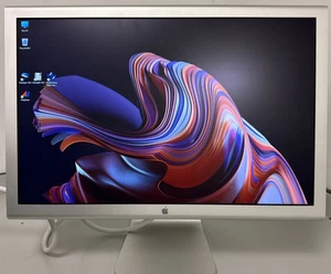 Classic Apple Cinema Display 20-Inch (A1081) - Aluminum DVI Monitor + Power Adap - Picture 1 of 16