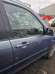 HONDA CRV CR-V MK2 DRIVERS SIDE FRONT DOOR GLASS WINDOW 2003 TO 2006 - Picture 1 of 1