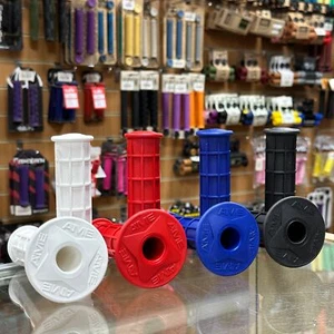 A'ME Old School BMX Half Waffle Grips Blue or Red Made in USA Raleigh Burner - Picture 1 of 12