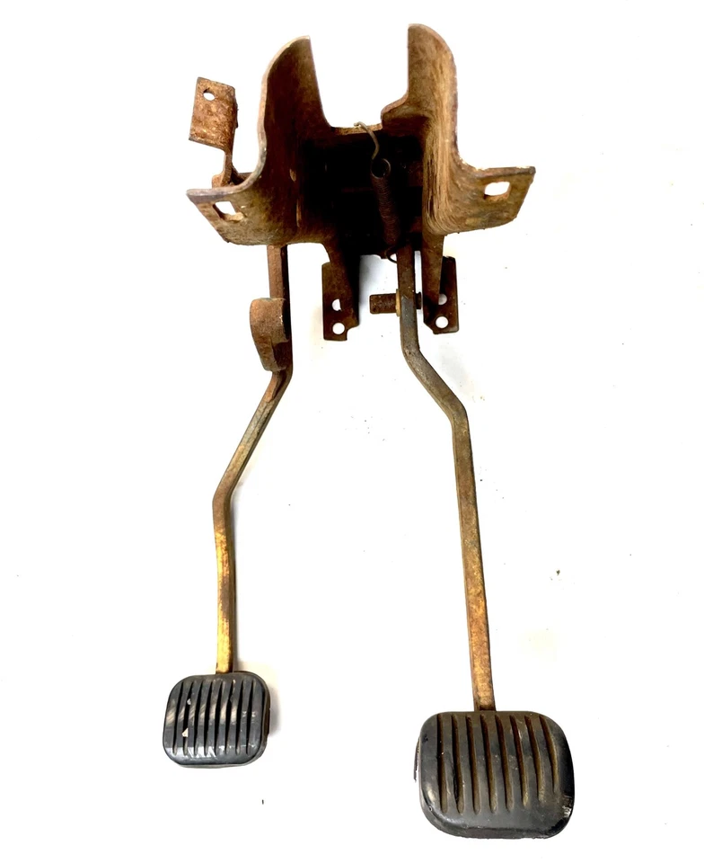 72-75 Pedais Jeep CJ5 Pedais de Freio de Embreagem Manual Pedal Suspenso Pedais de Fábrica FRETE GRÁTIS - Imagem 1 de 4