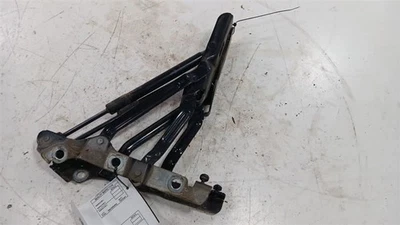 Шарнир крышки багажника Ford Taurus 2013 2014 2015 2016 - Изображение 1 из 4