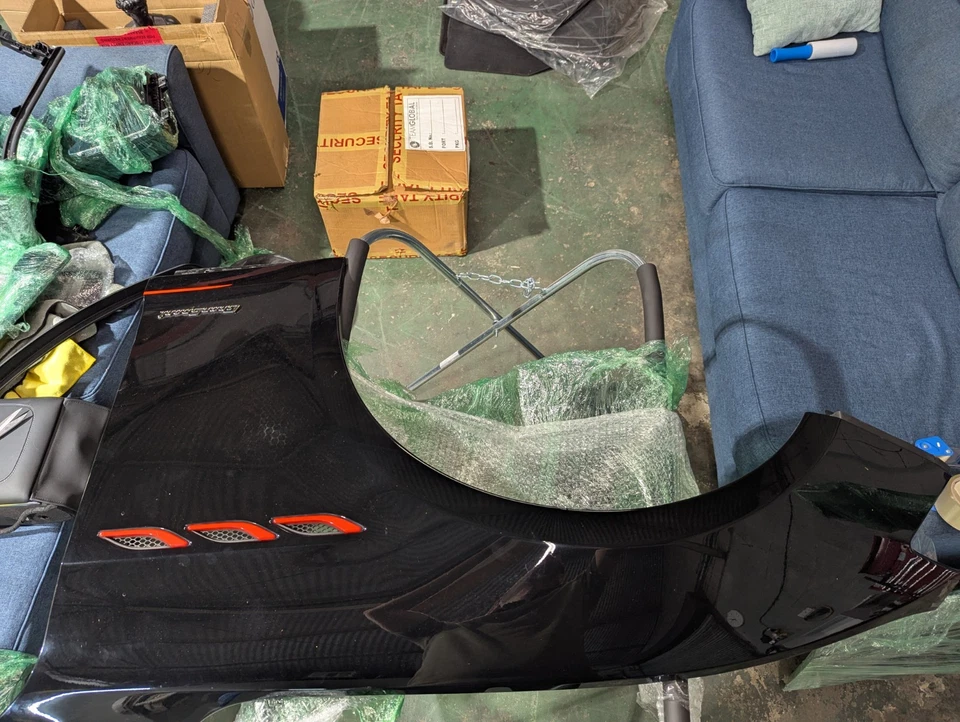 Guardabarros izquierdo Maserati Ghibli 2014 2016 17 2018 2019 2020 2021 2023 673002041 OEM Foto 1 de 4