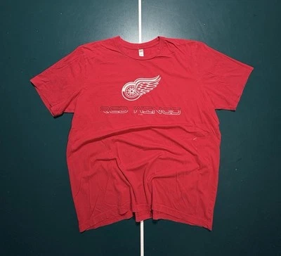 Vintage Detroit Red Wings T-Shirt Men’s Size Large Red Made In USA - Image 1 of 4