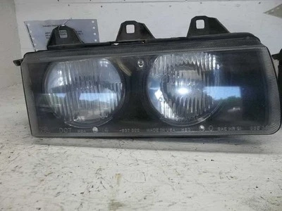 BMW 318I Passenger Right Headlight Fits 92-96 732345 - Image 1 of 4