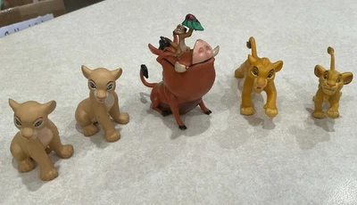 Lote Mixto De Colección De 5 Figuras De Acción De PVC El Rey León de Disney *EXCELENTE* Foto 1 de 4
