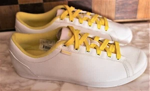 K-Swiss Boys Leather Low Sneakers Lace Up White/ Yellow Size UK 5 EUR 38 USA 5.5 - Picture 1 of 4