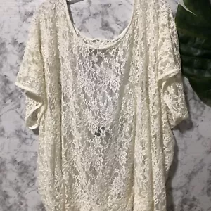 Torrid Lace Blouse Womens Plus Size 4X Tunic Top Short Sleeve Floral Embroidery - Picture 1 of 12