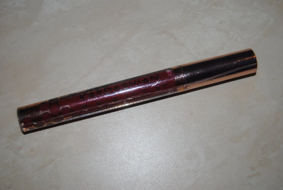 Barra de miel Kardashian Beauty en miel dorada Foto 1 de 1