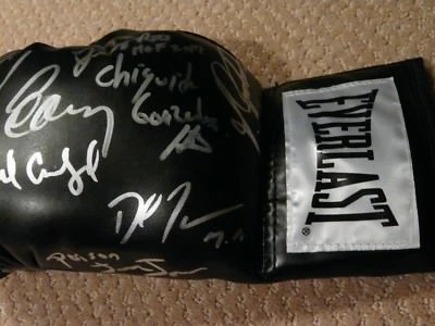 Multi signed Black Everlast Boxing Glove Golata Daniel Jacobs Shawn Porter Roth - Image 1 of 4
