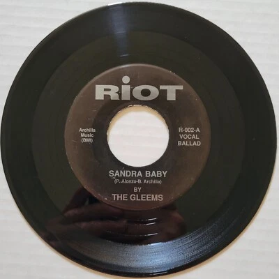 THE GLEEMS - SANDRA BABY/YOU ARE THE ONE on TOUR RECORDS - Image 1 of 4
