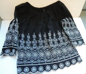 Talbots Damenbluse schwarz weiß bestickt Top Größe MP neu ohne Etikett - Bild 1 von 8