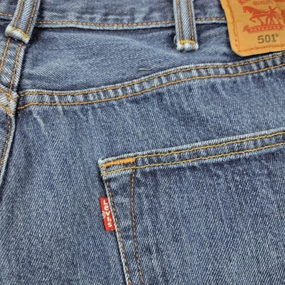 Levis 501 Jeans Mens 40 x 34 Measures 39 x 33 Straight Leg Blue 100% Cotton - Image 1 of 4
