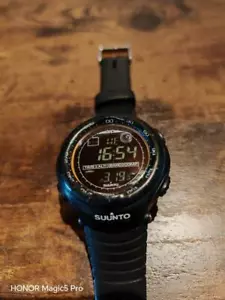 Suunto Vector Quartz Day/Date Black Digital Unisex Watch - Picture 1 of 9