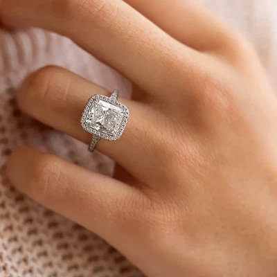 4.30 Ct Cushion Cut Lab Grown Diamond Platinum Ring IGI Black Friday Sale - Image 1 of 4