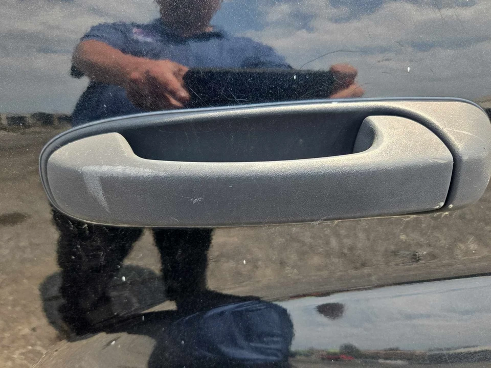 Outside Door Handle JEEP GRAND CHEROKEE Left 00 01 02 03 04 - Изображение 1 из 1