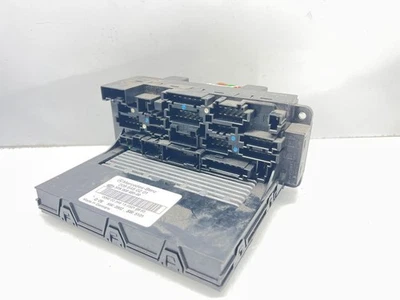 Mercedes-Benz CLK A209 C209 2005 Diesel Fuse Box 2095450201 BRJ4956 - Image 1 of 4