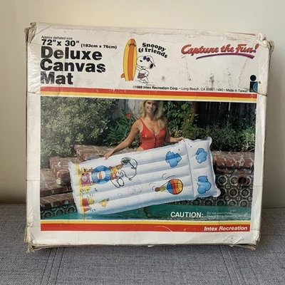 Snoopy Vintage Años 80 Intex The Wet Set Alfombra Nuevo de Lote Antiguo Cacahuetes 72" X 30" Lona Piscina Flotador Foto 1 de 4