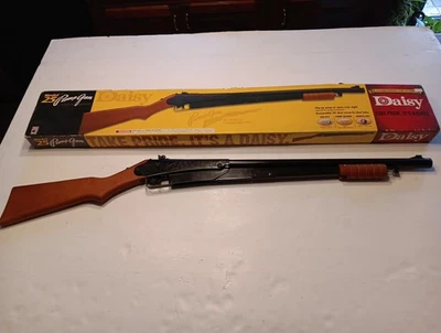 Daisy Model 25, Pump BB Gun/Air Rifle, Rogers, Arkansas, Made In China - Image 1 of 4