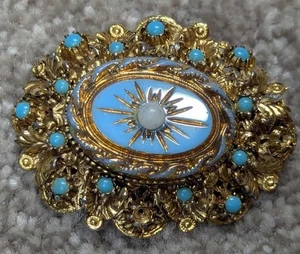 Vintage Sphinx Brooch Gold Tone Blue Enamel Starburst Victorian Style - Picture 1 of 8
