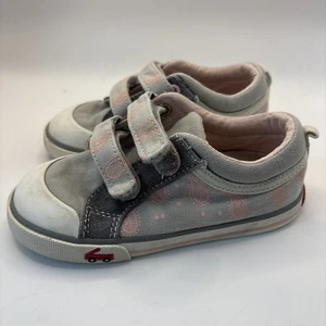 See Kai Run Girl's Size 6 Robyne Sneaker Shoes Gray Pink Paisley Hook & Loop - Picture 1 of 7