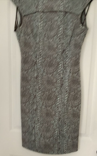 Manica con cappuccio Tory Burch taglia 8 abito in guaina ritaglio in pizzo parte bassa della schiena