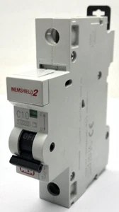 Interruptor de circuito MEMSHIELD 2 MCH110 10 amperios de un solo polo C10 MCB 10 kA tipo C - Imagen 1 de 7