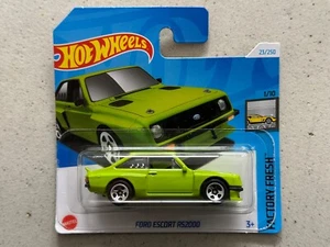 Hot Wheels FORD ESCORT RS2000 Short Card (Slightly Creased Card) with Protector - Picture 1 of 3
