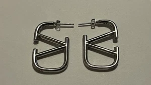 Orecchini Valentino tono argento con accenti di cristallo  - Foto 1 di 6