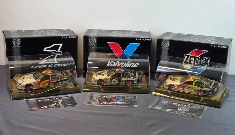 Racing Champions Authentics 1:24 Diecast MARK MARTIN 6 EAGLE ONE/VALVOLINE/ZEREX - Image 1 of 4