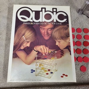 Vintage ORIGINAL 1972 Qubic Game 3-D Tic Tac Toe Game,Instructions - Picture 1 of 9