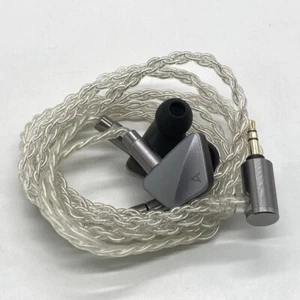 Astell & Kern AK ZERO 1 In Ear Earphone IRV-AK-ZERO1 From Japan w/box USED - Picture 1 of 8