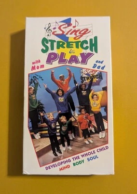 Sing Stretch & Play With Mom & Dad (1994 VHS) Brentwood Kids Fun Faith Aerobics - Image 1 of 4