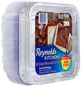 Paquete de 12 sartenes para pasteles de aluminio de 8" x 8" para cocinas Reynolds con tapas - Imagen 1 de 6