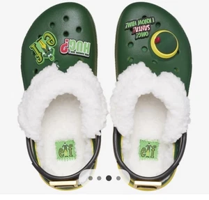 Buddy The Elf × Crocs gefütterter Clog 209372-7C1 Weihnachten große Kinder J5 - Bild 1 von 5