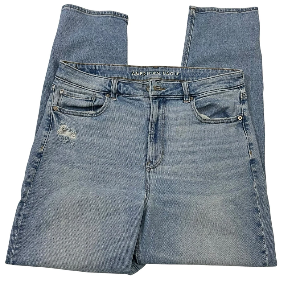 American Eagle Mom straight jeans Women's size 14 Long - Image 1 of 4