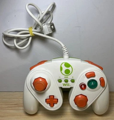 Yoshi Fight Pad Nintendo Wii/Wii U Wired Fight Pad Controller Tested Works - Image 1 of 3