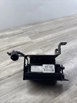 ✅2009 10 Infiniti G37 Coupe Convertible Cruise Control Distance Sensor Front OEM - Image 1 of 4