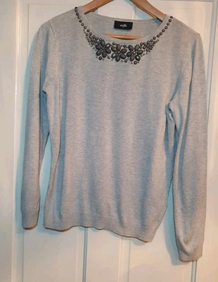 Pale Grey Wallis Beaded Jewelled Sparkle Jumper Size 10 Festive Christmas  - Image 1 of 4