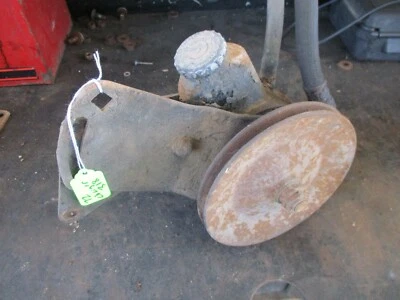 71 72 73 74 CARGADOR SUPER BEE 318 340 360 V8 BOMBA DIRECCIÓN ASISTIDA CON SOPORTES Foto 1 de 4