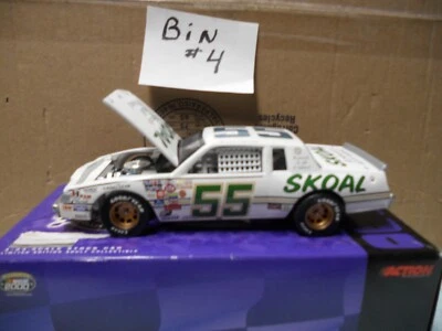 1/24 Action nascar Custom Benny Parsons Skoal 1982 Buick - Image 1 of 4