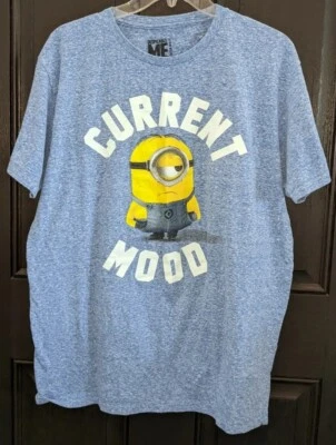 Camiseta para mujer L Despicable ME Minion azul estado de ánimo actual usada  Foto 1 de 4