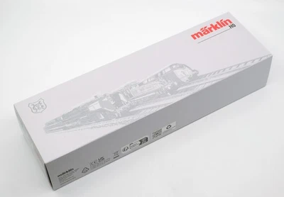 Marklin 38323 German Federal Railroad (DB) class 18 Steam Locomotive Era III - Image 1 of 4