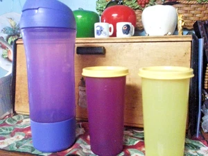 Tupperware Eco 9" Purple 🌊 Drink 🍼 Snack 🍵 Storage #6627 • VGUC / 2 Cup Gift - Picture 1 of 11