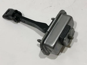 CITROEN C3 2018 CORREA DE PUERTA FRENO TOPE BISAGRA DELANTERA IZQUIERDA/DERECHA 2016-ON - Imagen 1 de 6