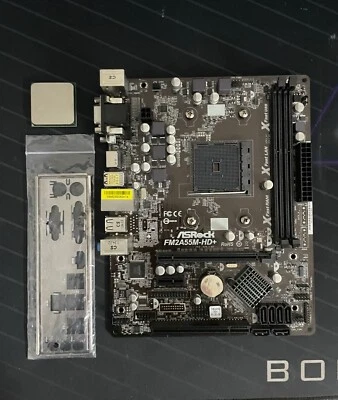 ASRock Mainboard + AMD A8-6600 FM2A55M-HD+ - Bild 1 von 4
