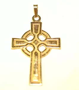 14K GELBGOLD KELTISCHES KREUZ MIT STRUKTURIERTEN DETAILS 1 3/8 ZOLL LANG - Bild 1 von 5