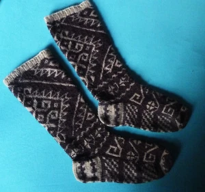 Hand knitted vintage wool hippie 1960's socks size women's one size - Picture 1 of 3
