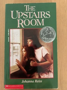 THE UPSTAIRS ROOM by Johanna Reiss ~ Paperback ~ CLASSIC WWII HISTORY NOVEL - Bild 1 von 2