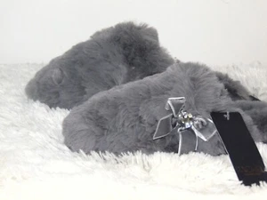 Women's Rachel Rachel Roy Plush Slippers Grey Size: W Small 5-6 - Picture 1 of 3