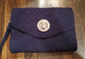 Vera Bradley Your Turn Smartphone Handgelenktasche NAVY MIKROFASER - Bild 1 von 3